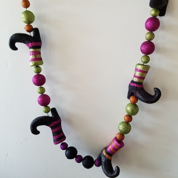 halloween icon garland